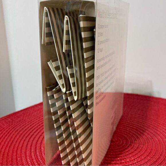 Martha Stewart Matchbox Celebrations 12 box kit Gold and Cream NWT - Picture 2 of 5